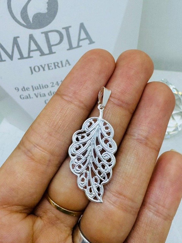 Producto - DIJE PLUMA LAMINADO