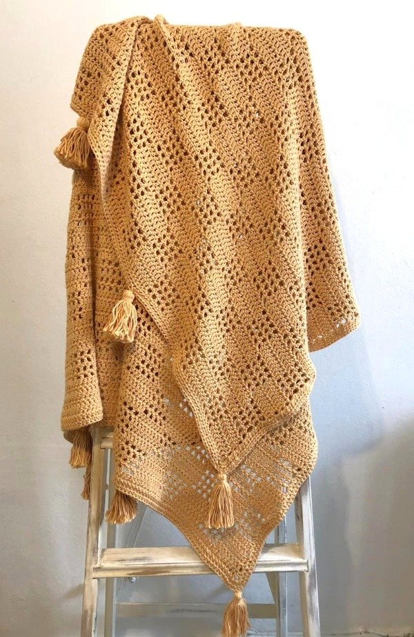 Producto - Manta a Crochet "CARAMEL"