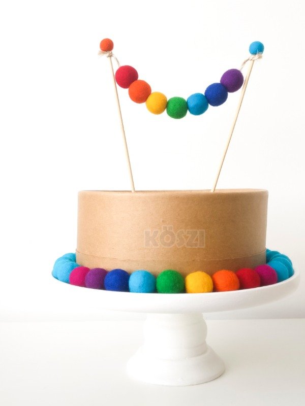 Producto - Cake Topper - Adorno Torta - Mini Guirnalda Bolas Lana - Reutilizable -Arcoíris