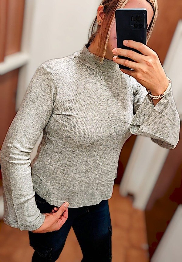 Producto - MINI POLERA DE HILO SUAVE