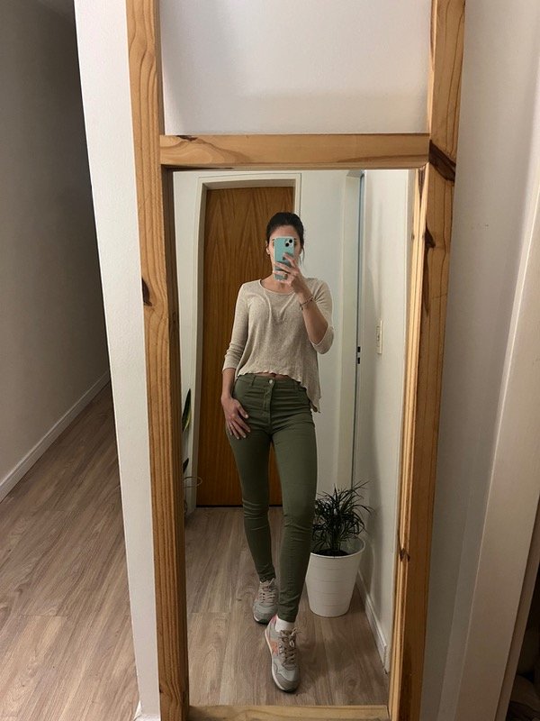 Producto - Pantalón PullandBear NUEVO 36
