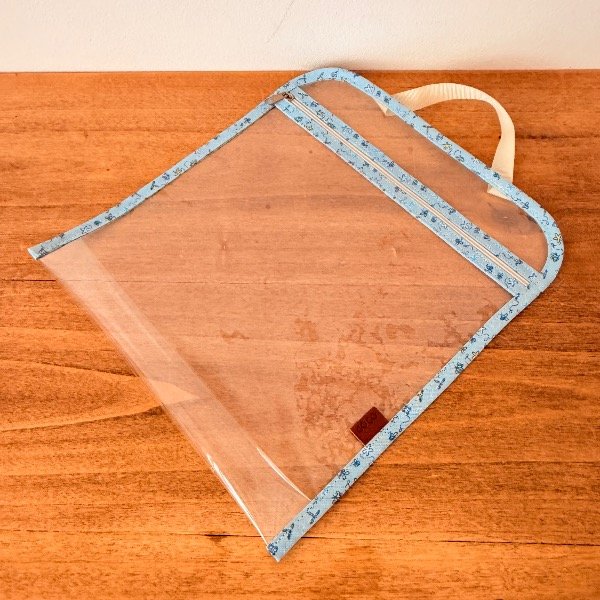 Producto - ESTUCHE VIAJE Celeste con dibujitos - 0