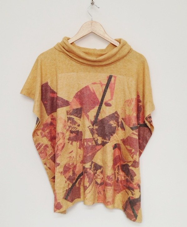 Producto - Poncho Mariel -amarillo pastel estampa Abstracta-