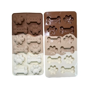 Producto - MOLDE HUELLITAS Y HUESITOS