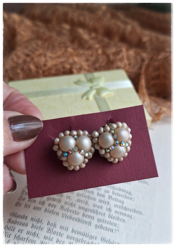 Producto - Aros clip perlitas vintage