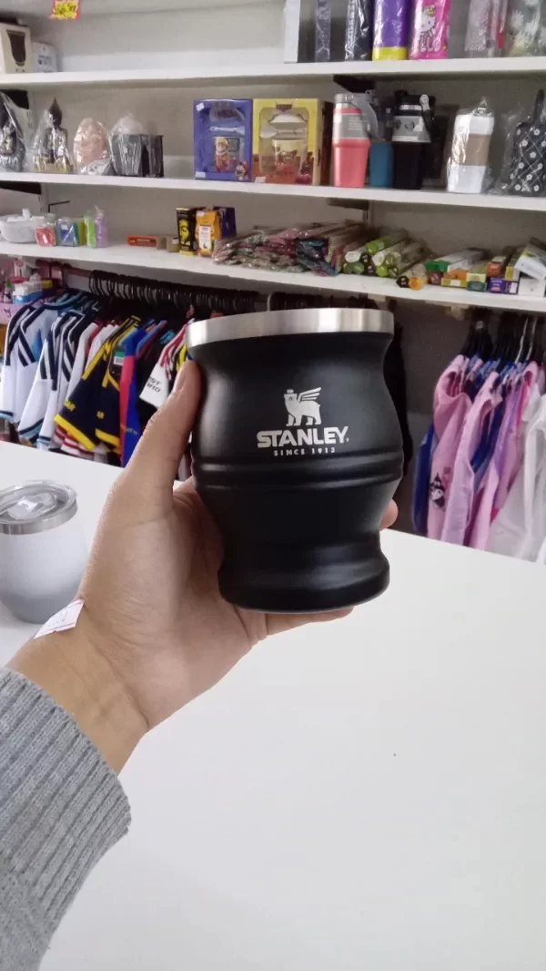 Producto - Mate de metal forrado