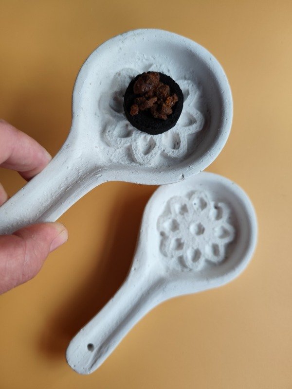Producto - SAHUMADOR / PORTA SAHUMERIO "CUCHARA FLOR"
