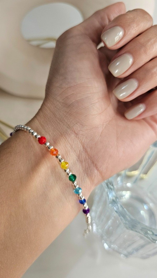 Producto - Pulsera 7 chackras cristales y bolitas 18-20cm. Plata