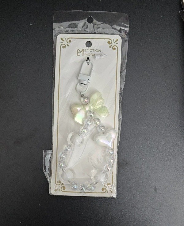 Producto - Llavero Piedras, Moño, Corazón Blanco