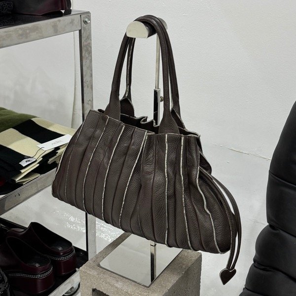 Producto - shoulderbag leather brown