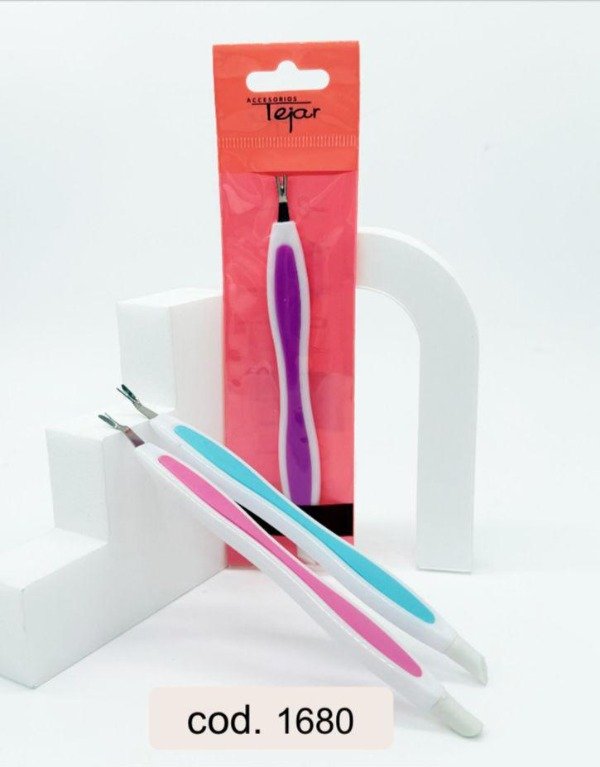 Producto - Corta cuticulas + repujador Tejar
