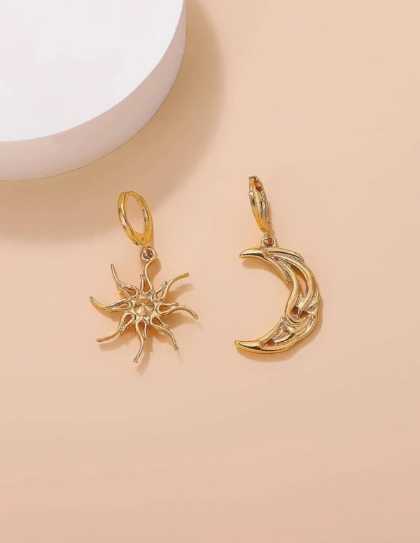 Producto - Aros Moon and sun dorado