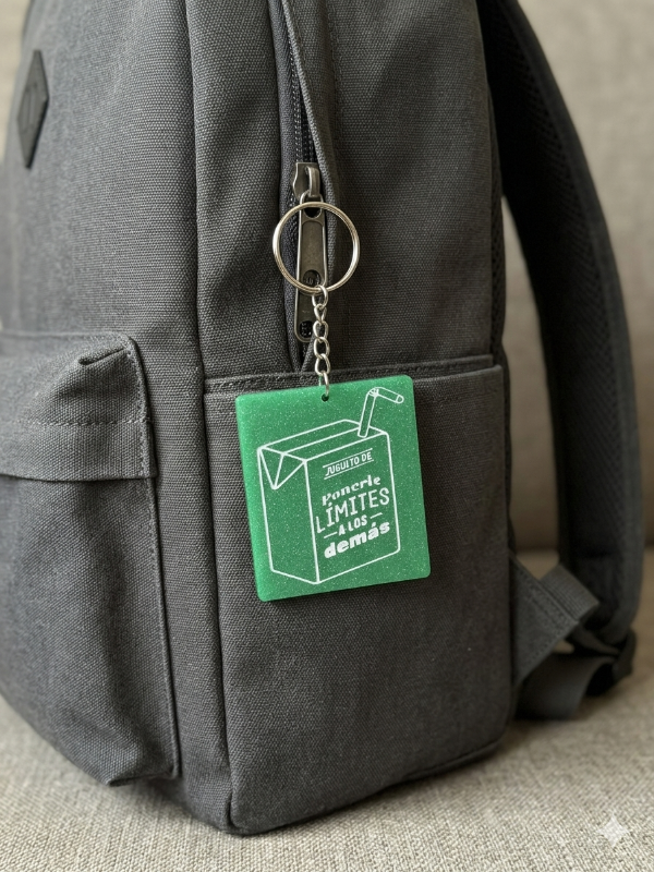 Producto - Llavero Juguito de ponerle límites a los demás