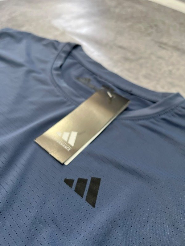 Producto - REMERA RUN ADI ZERO IMP. - 5