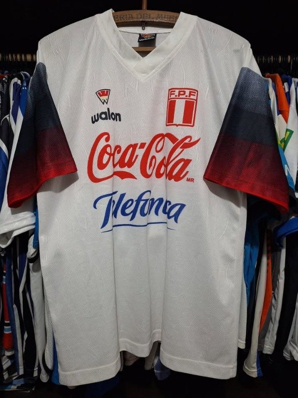 Producto - Camiseta de entrenamiento seleccion de peru 2001 TALLE M