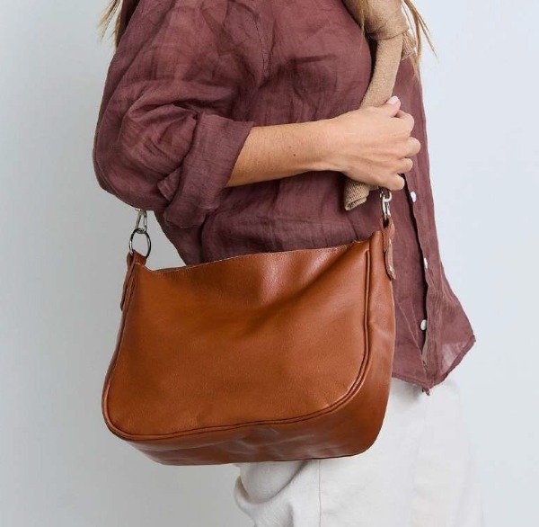 Producto - Bandolera Brenda cuero cognac