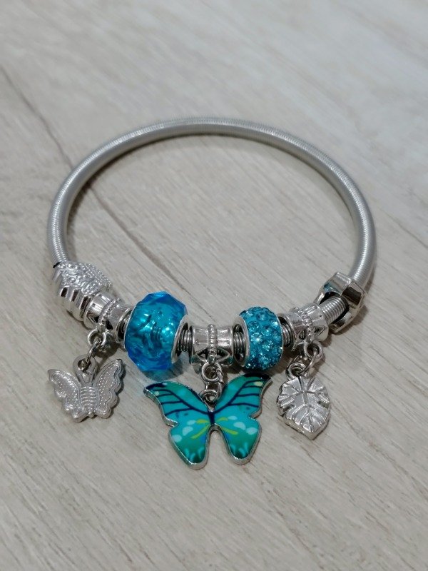 Producto - Pulsera elástica fantasia con dijes 5