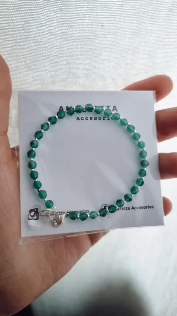 Producto - Pulsera bolitas de plata 925 color verde con corazon cristal