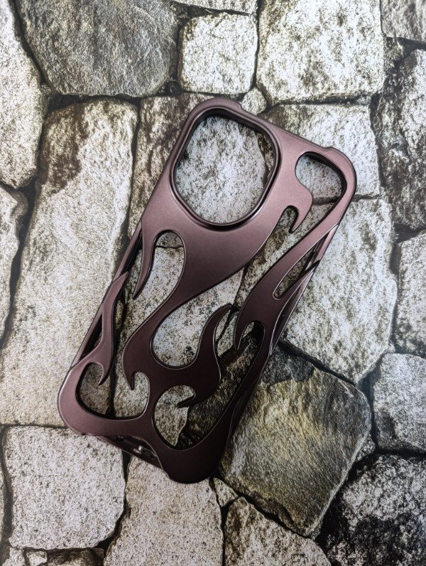 Producto - Funda tpu fire iPhone 15 bordo metalizado