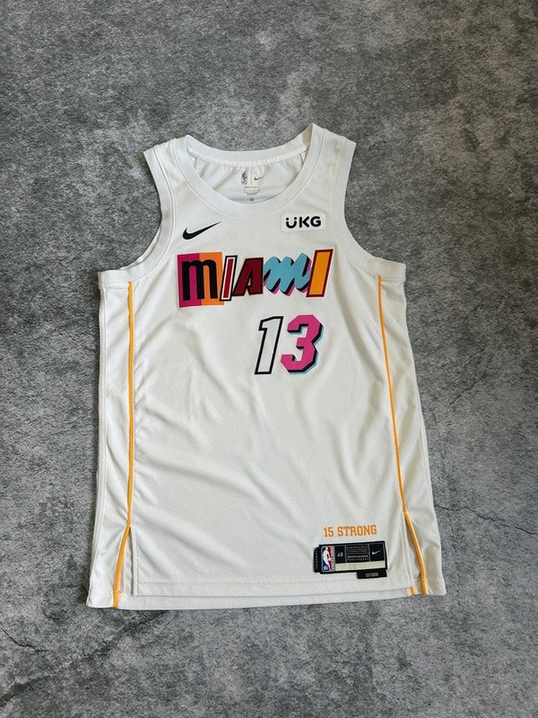 Producto - Miami Heat Bam Adebayo Nike White Swingman Player Jersey - City Edition