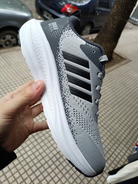 Producto - Zapatillas deportivas Buss