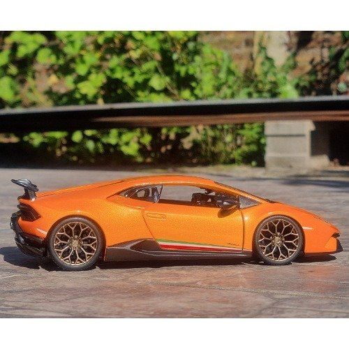 Producto - Lamborghini uracan performante