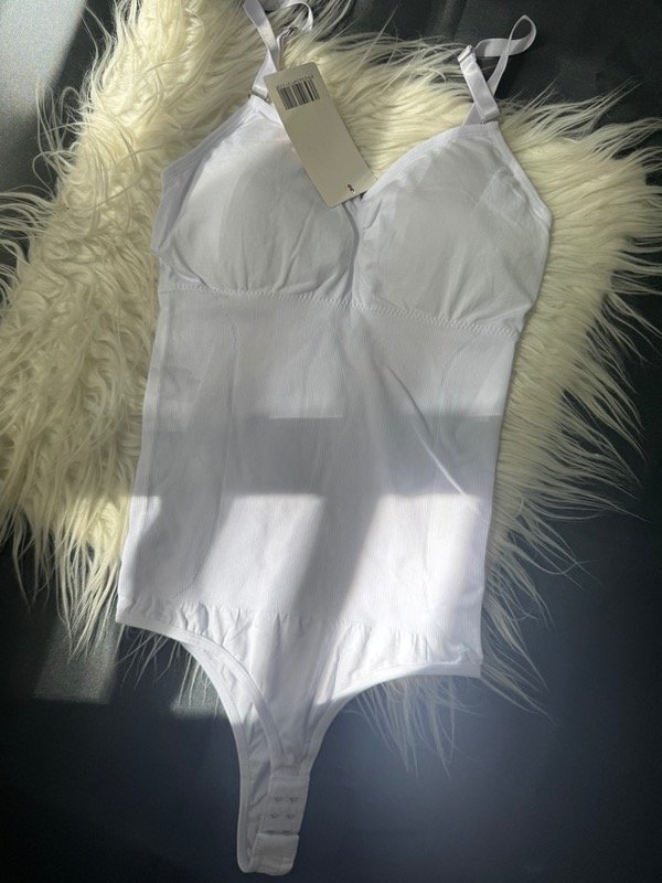 Producto - Body reductor con taza manchado por dentro