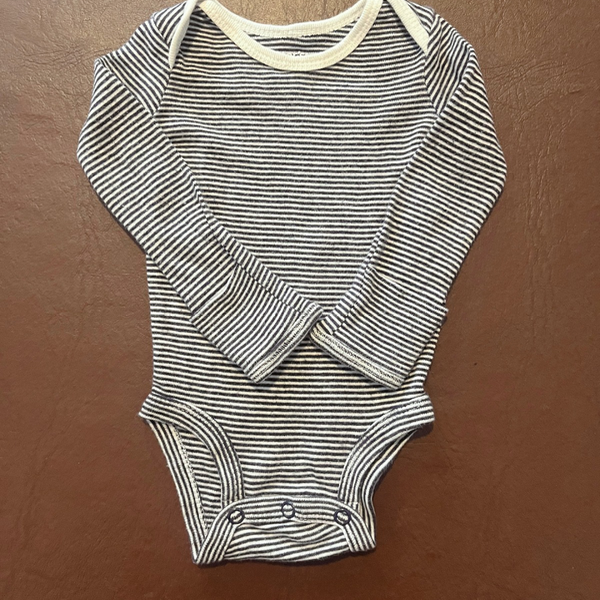 Producto - Body Carters Rayas ByN RN