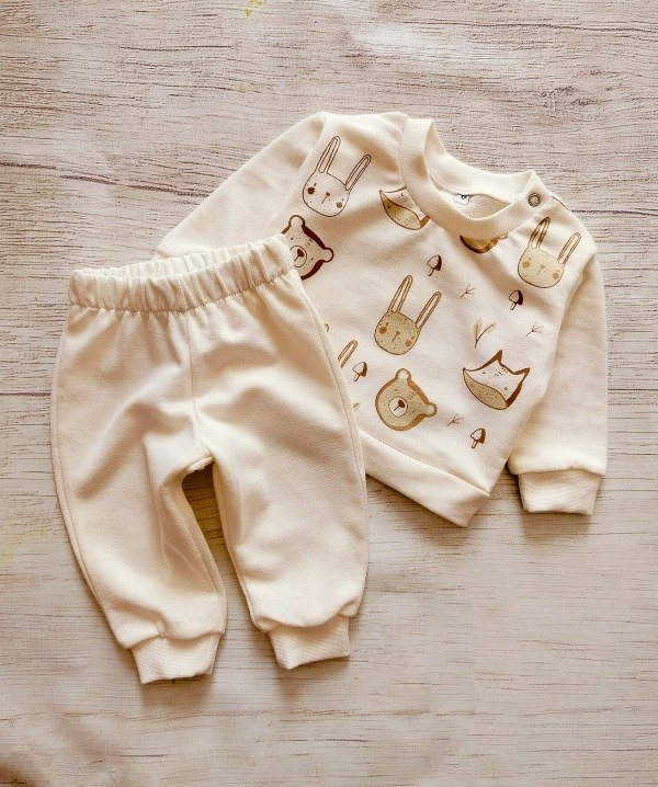 Producto - ARTICULO 810 - MINI CONJUNTOS DE JOGGING RUSTICO ESTAMPA NATURAL CONEJITOS