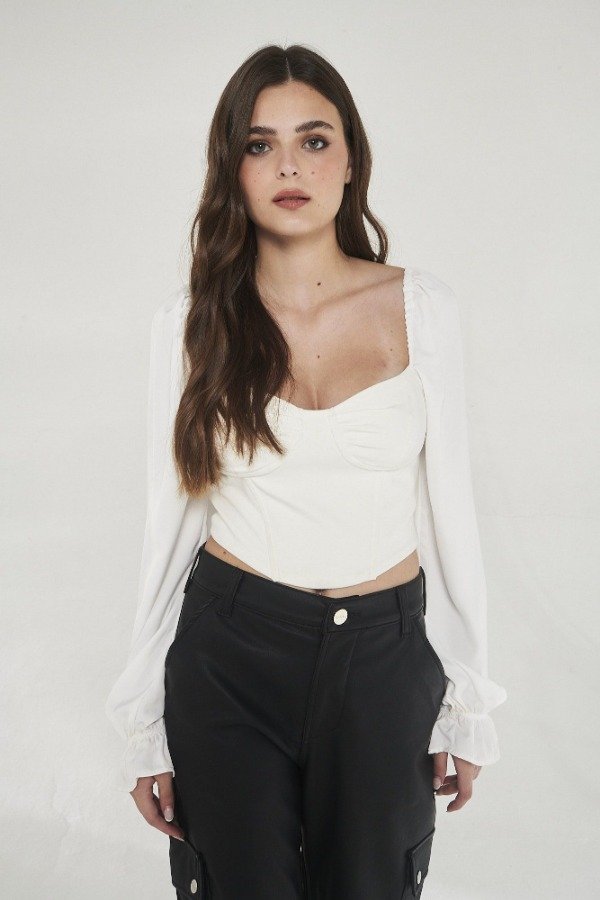 Producto - TOP PUNTO ROMA CON MANGA SATEN