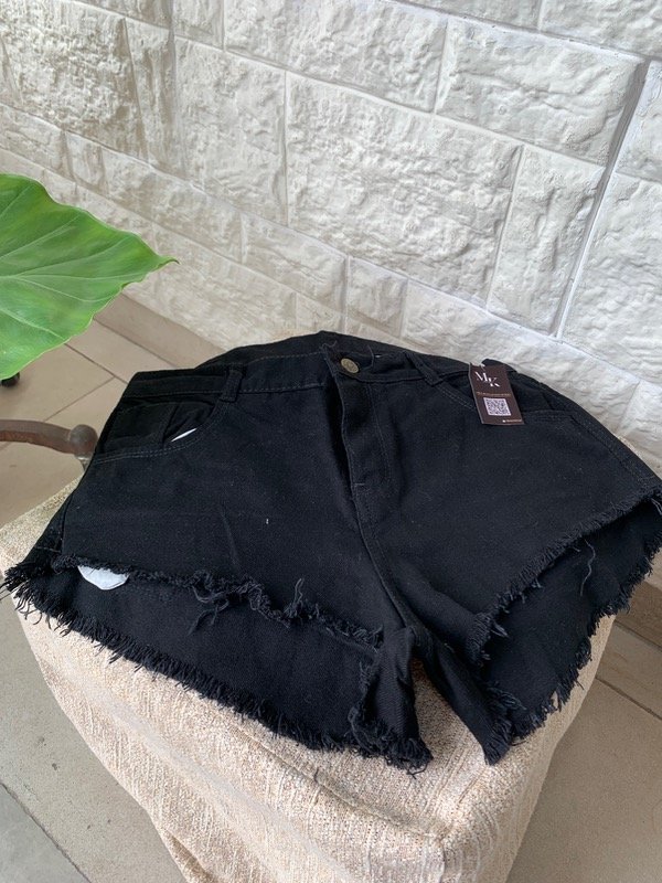 Producto - Short desflecado tiro bajo