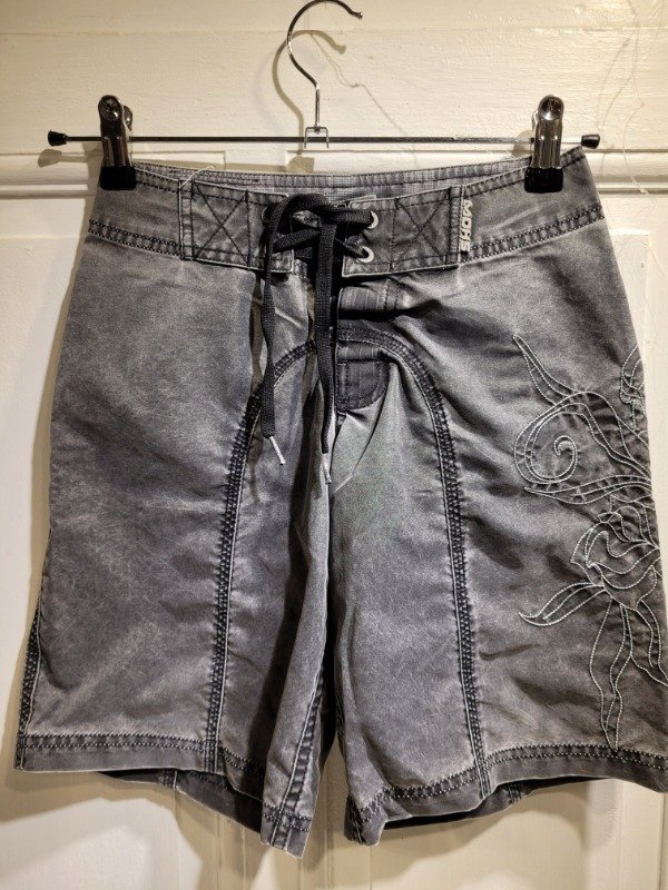 Producto - Traje de baño MOHS gris Talle 8 años - PRECIO: 16X