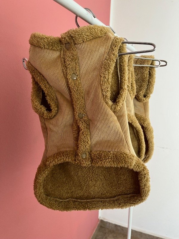 Producto - Campera corderoy beige