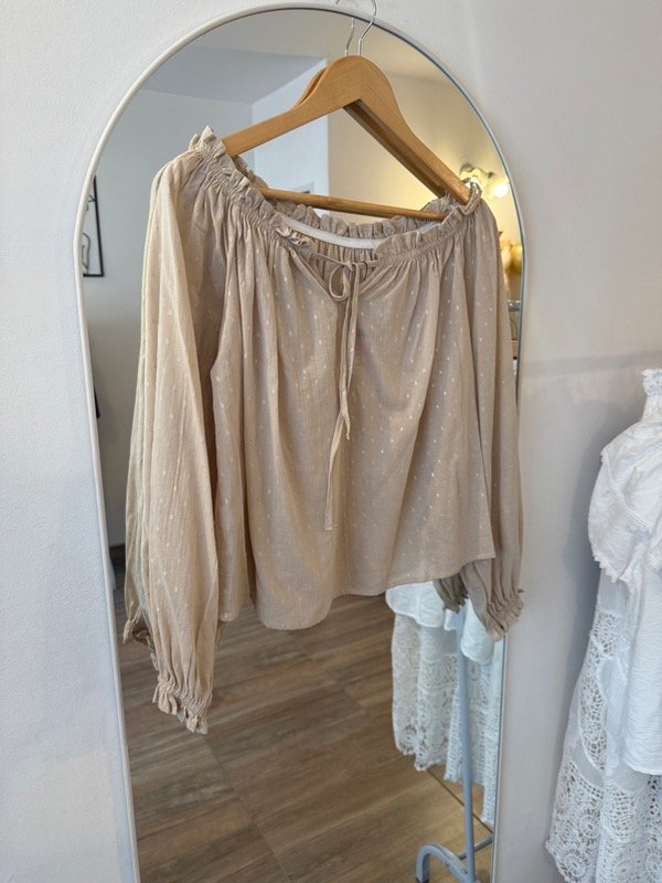 Producto - Blusa Aura con destellos dorados