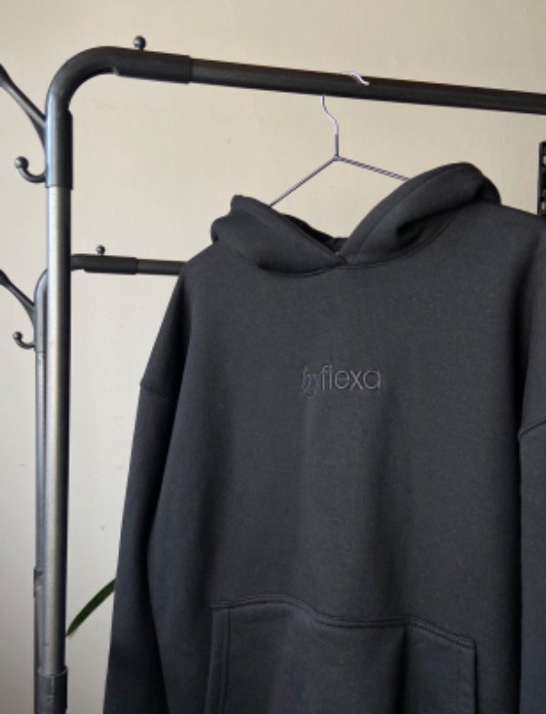 Producto - FLEXA HOODIE NEGRO
