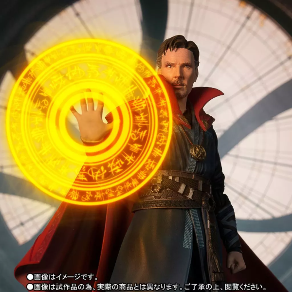 Producto - Figura S.H. Figuart Original Doctor Strange - Marvel BANDAI