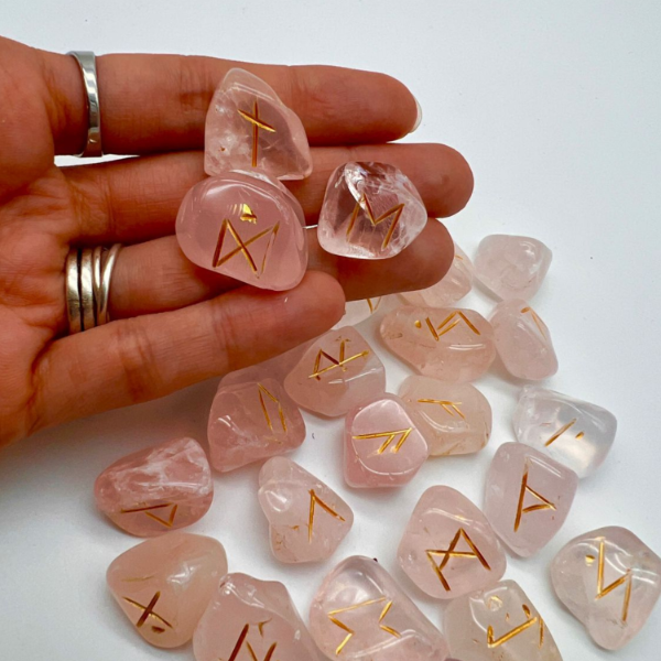 Producto - Runas Vikingas - Cuarzo rosa
