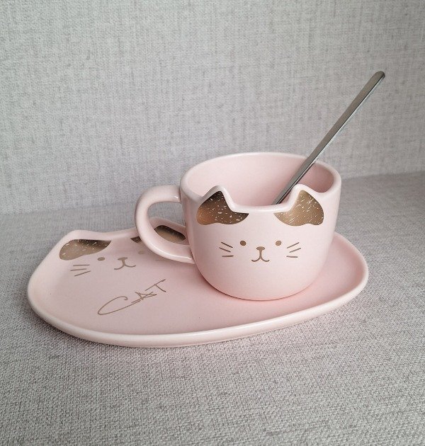 Producto - Taza y plato gatitos