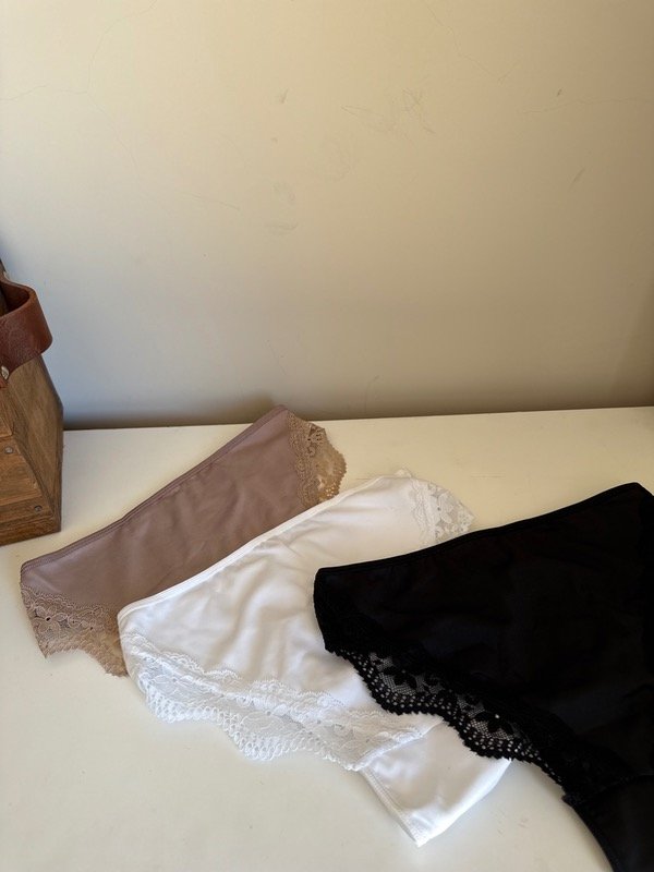 Producto - Pack Vedetina fija microfibra con puntilla liso x3