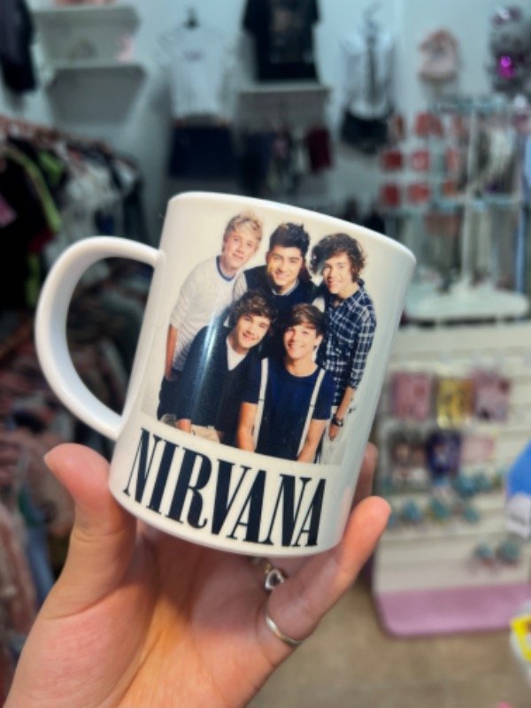 Producto - Taza One Direction Nirvana