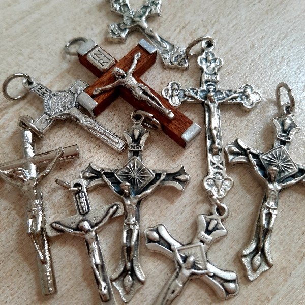 Producto - Pack mayorista de cruces (A)