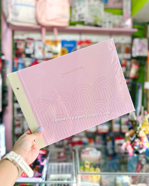 Producto - carpeta 2 tapas N5 La magia esta en vos