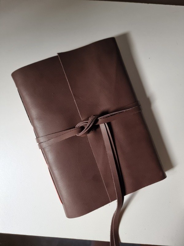 Producto - Cuero tono chocolate