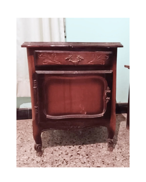 Producto - Mesita de luz estilo Provenzal	/ 62x50x40