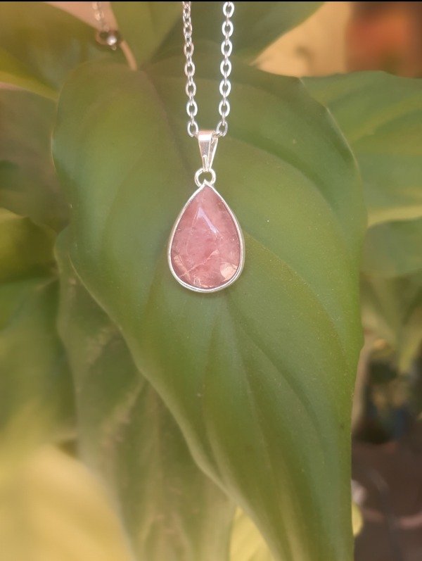 Producto - Dije Cuarzo rojo