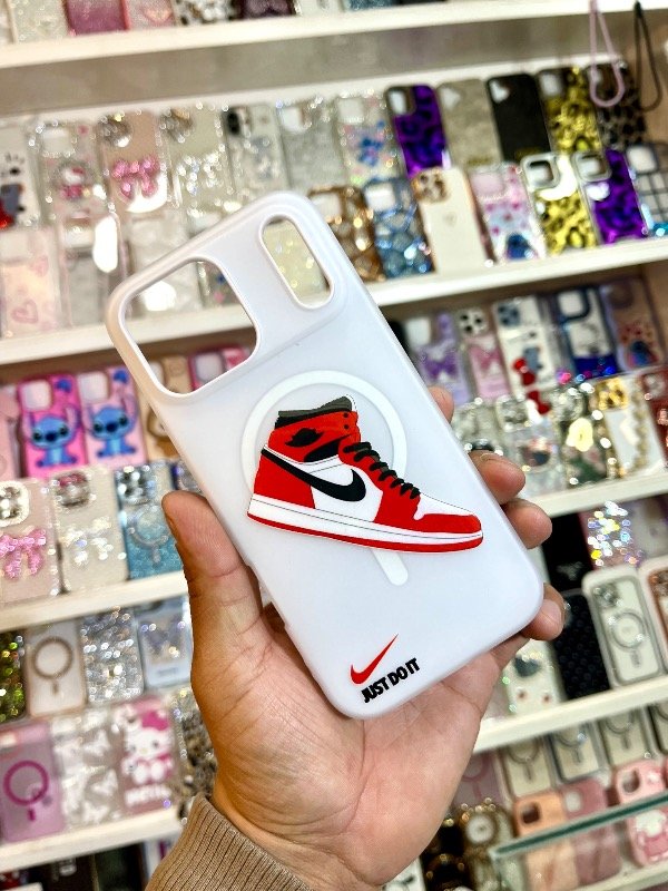Producto - Fundas Marca iPhone 16/pro/pro max/17/pro/pro max - 3