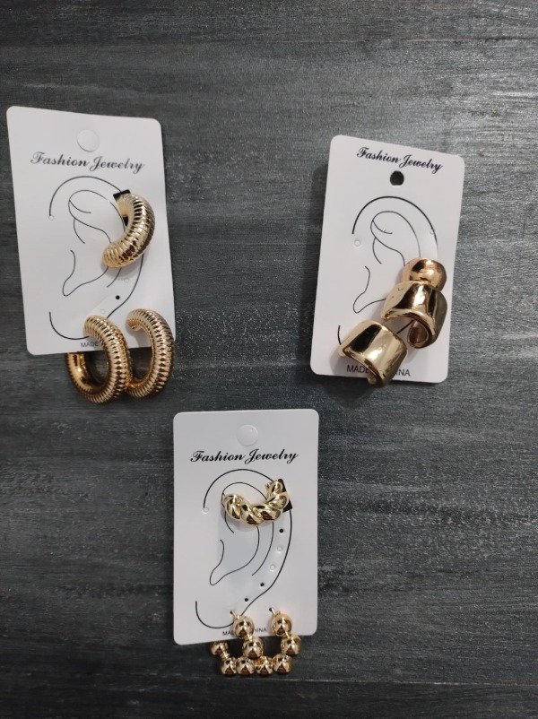 Producto - Juego de Aros Dorados