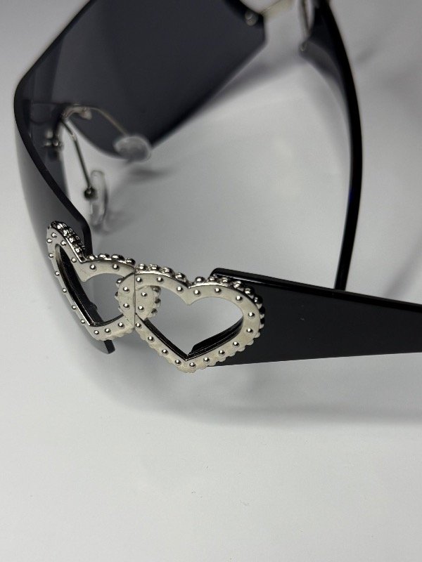 Producto - Gafas Hearts Negro - 1