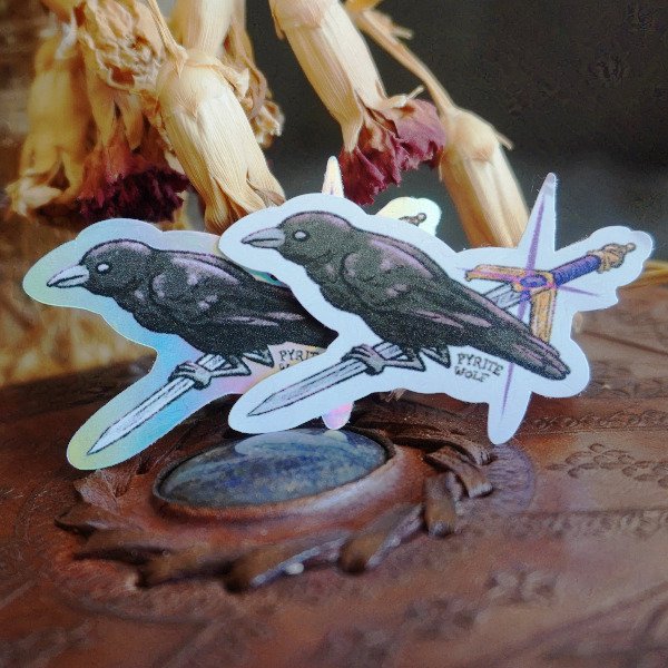 Producto - Sticker Cuervo con Daga