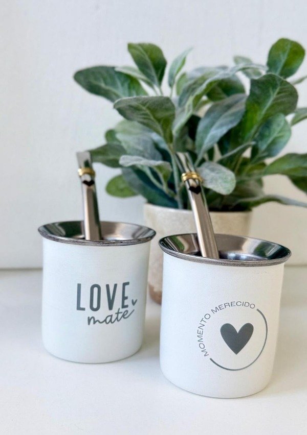 Producto - Mate de acero + bombilla love